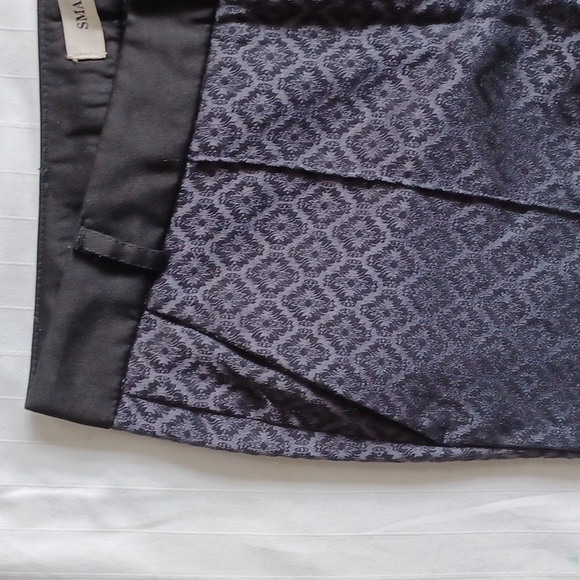 Smart Set Satin Brocade Cigarette Pant NEW- Sz. 00 - Picture 6 of 8